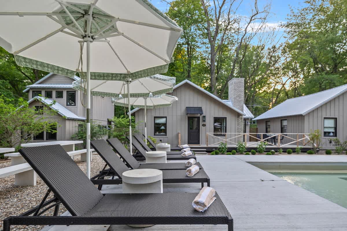 Sun, fun, and a splash of relaxation!