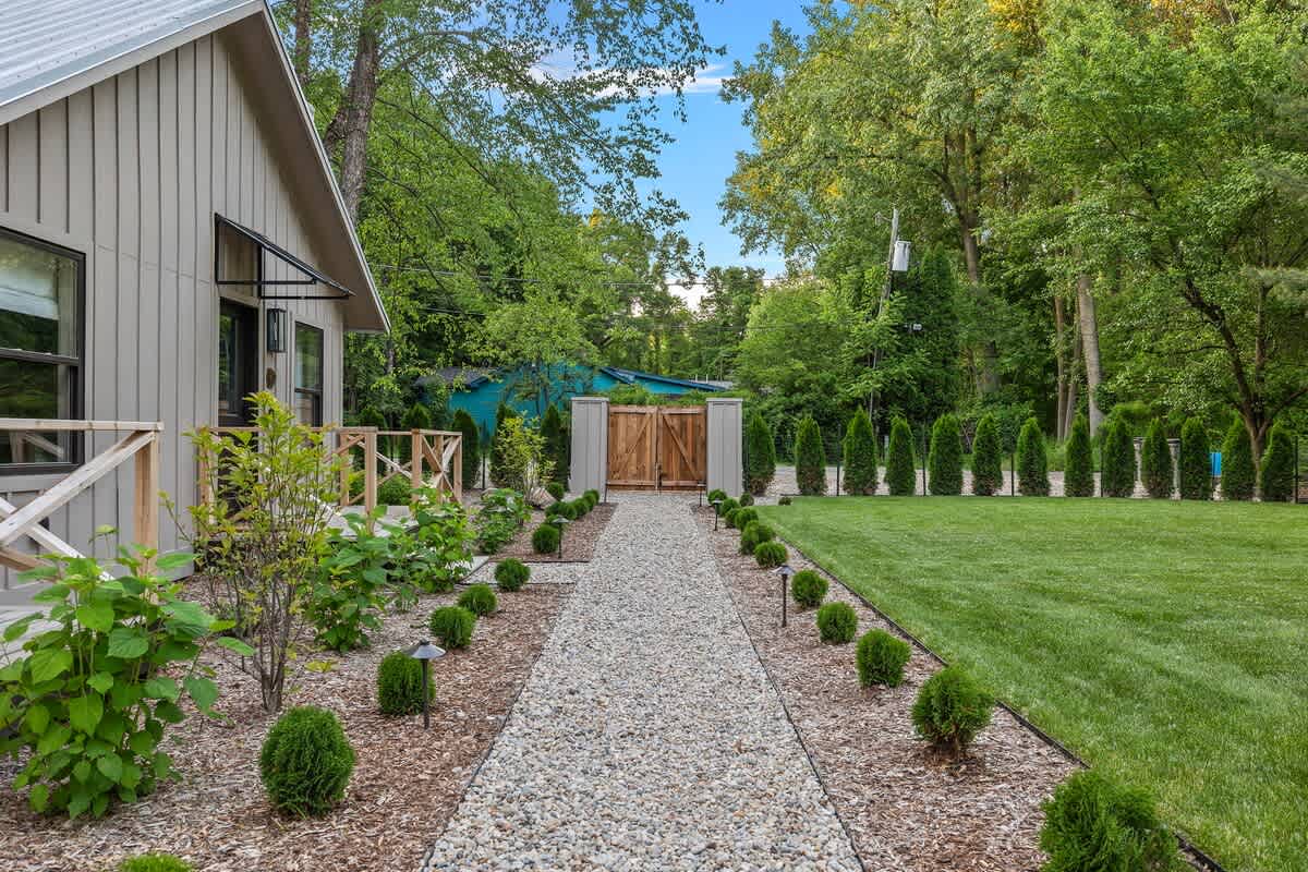 A little hideaway from the hustle and bustle.