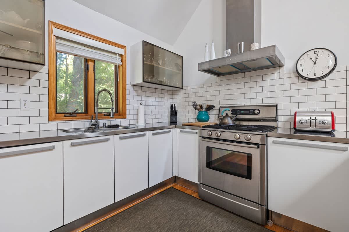 Meal prep is a breeze in this beautiful and functional space.