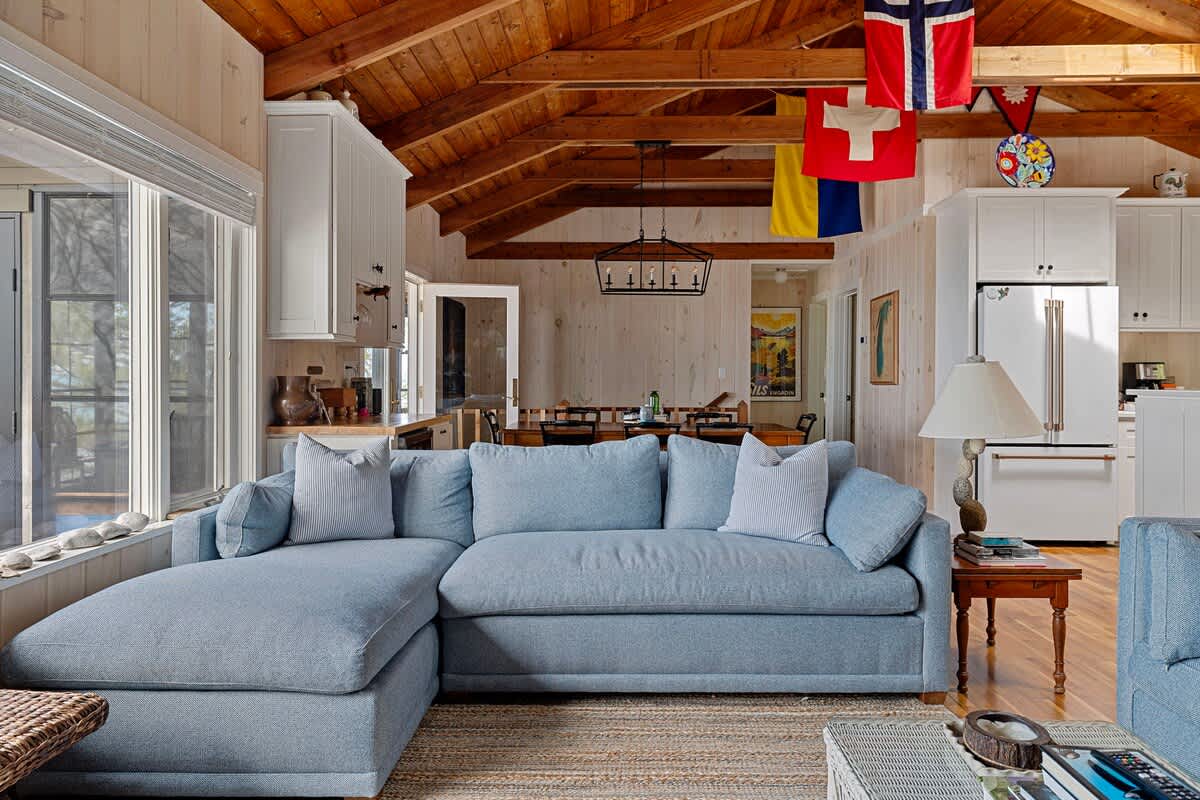 The spacious open atmosphere here says relax and unwind to your heart's content.