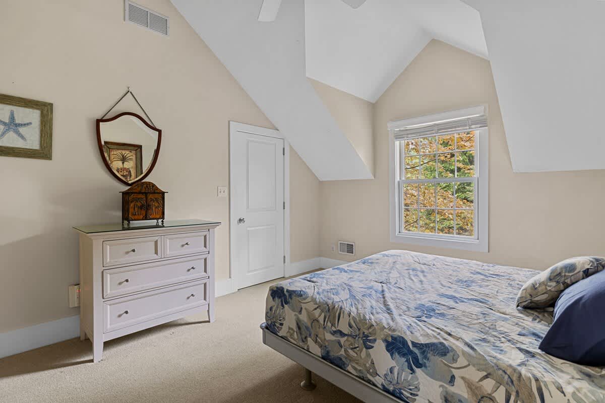 Serenity and tranquility incarnate. Comfy and cozy, too!