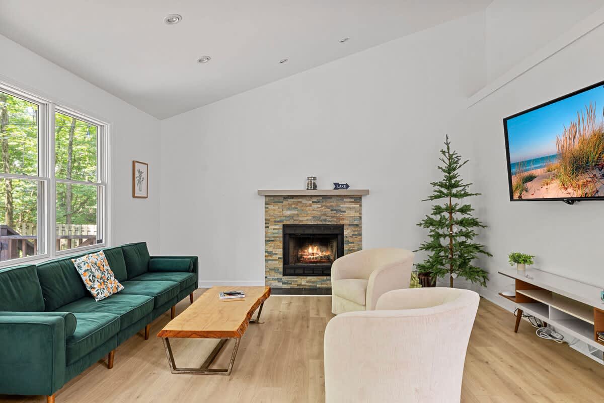 The Hearth Room is a popular place for guests to hang out. For obvious reasons.