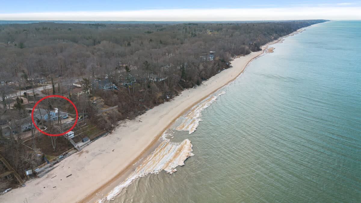 The red circle marks where your dream vacation starts, on Lake Michigan's shore.