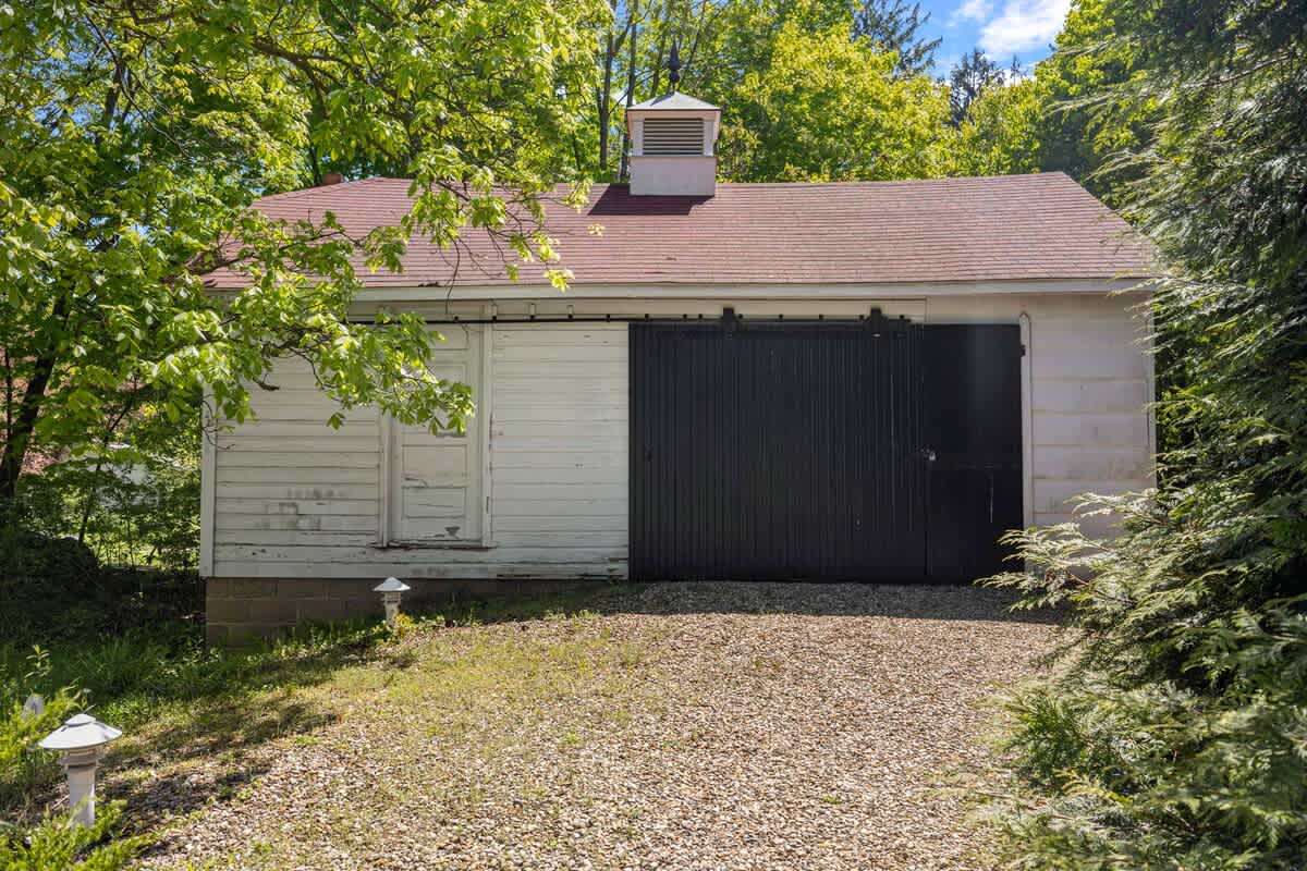 Some Rabbit Run extras - Behind these doors is a ton of vacation fun to be had!