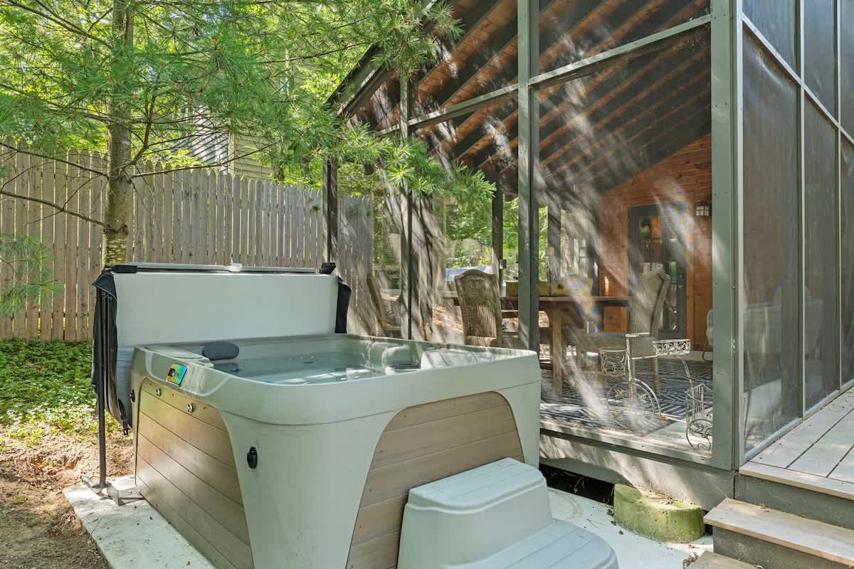 Unwind in your private forest retreat—where a soak in the hot tub is just steps away from cozy evenings on the screened porch. Nature and relaxation, perfectly blended.