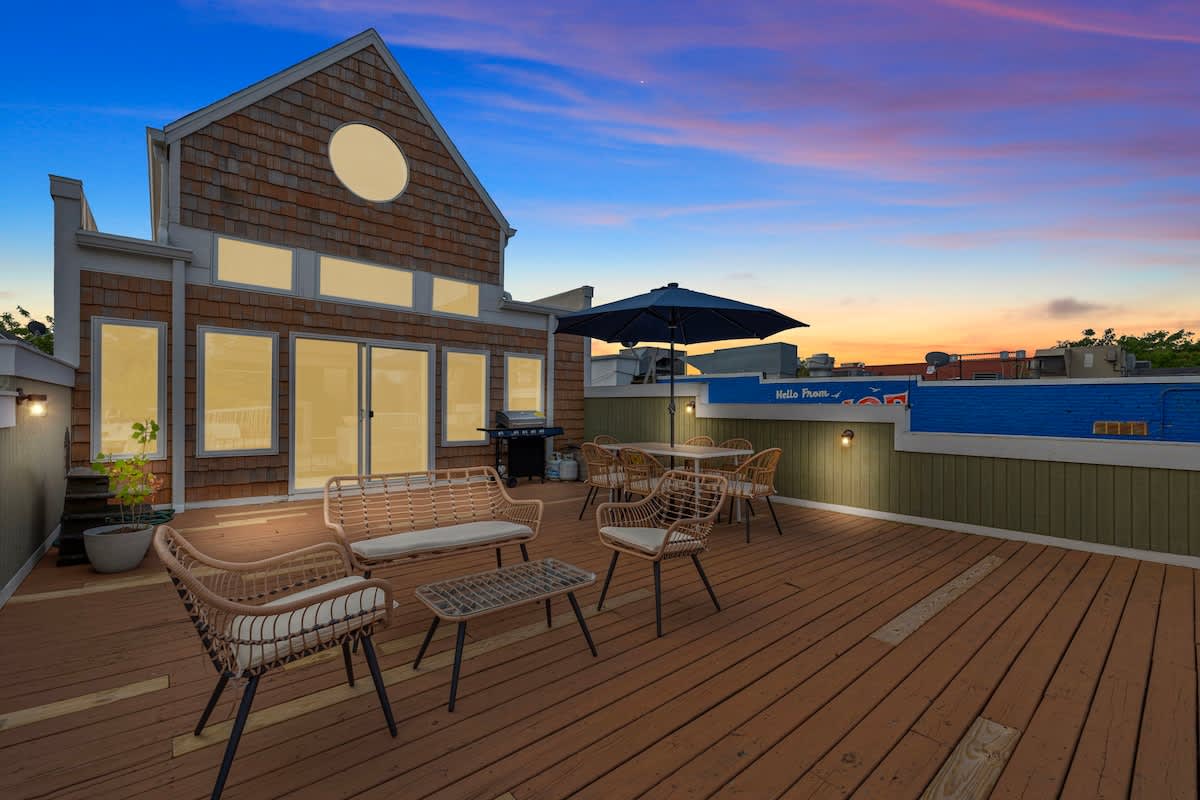 Ready for BBQs, sunsets, and starry nights. This deck is perfect for soaking up the sun and enjoying city views.