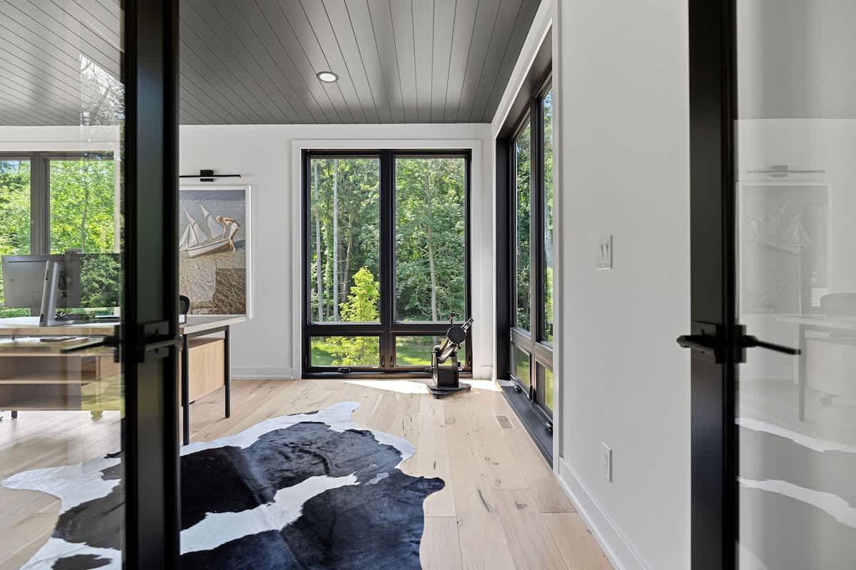 Working from home never looked so stylish!