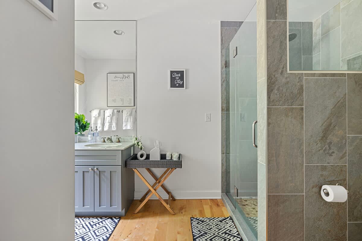 Your daily routine just got a little more luxurious in this beautifully designed bathroom.