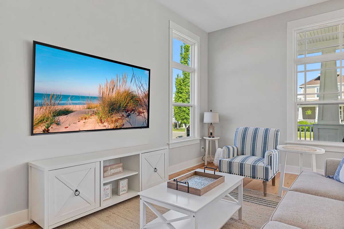 After a long day of vacay-play, a favorite movie or show sound good? Gotcha'.