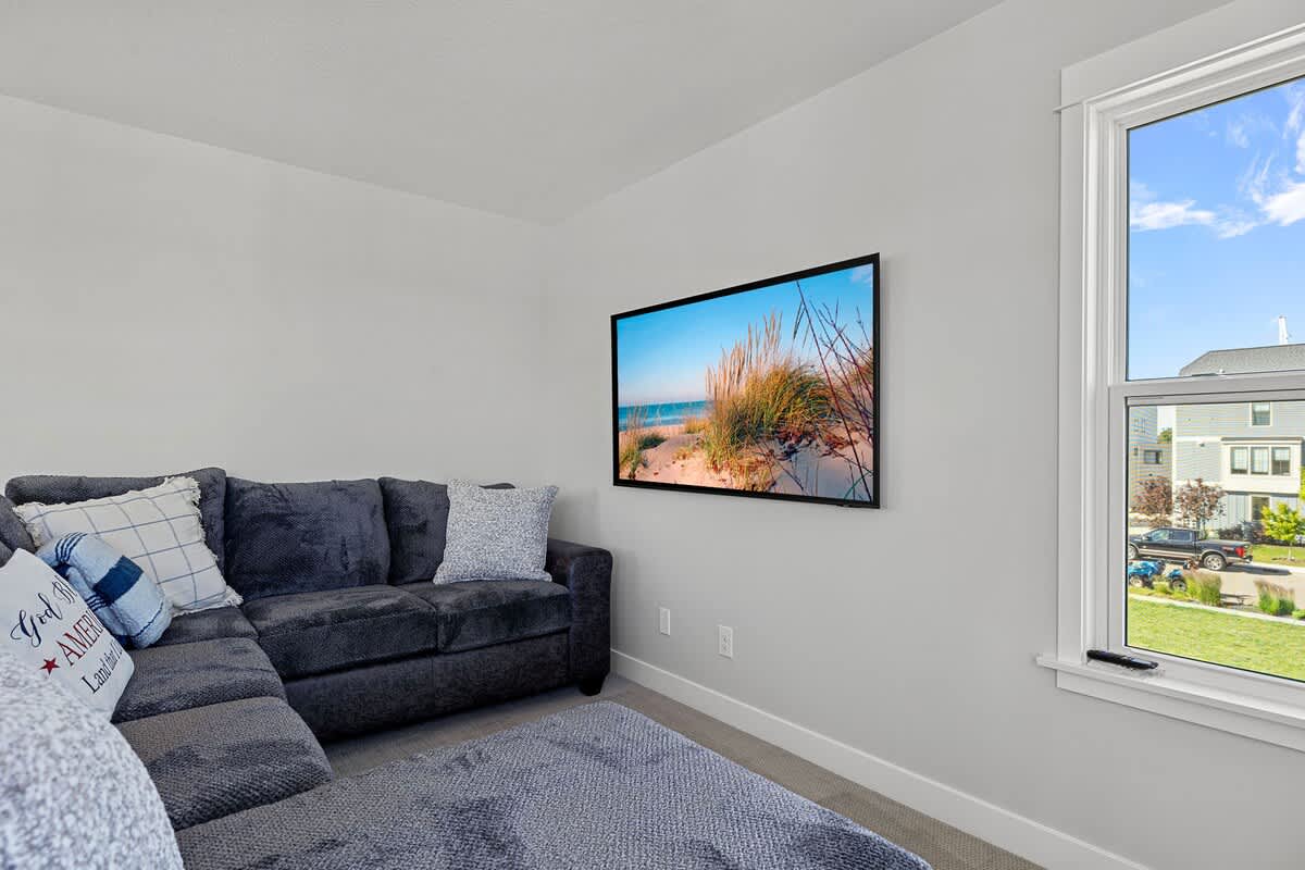 Looking for a spot to do some chillin' out? The upstairs family room is calling!