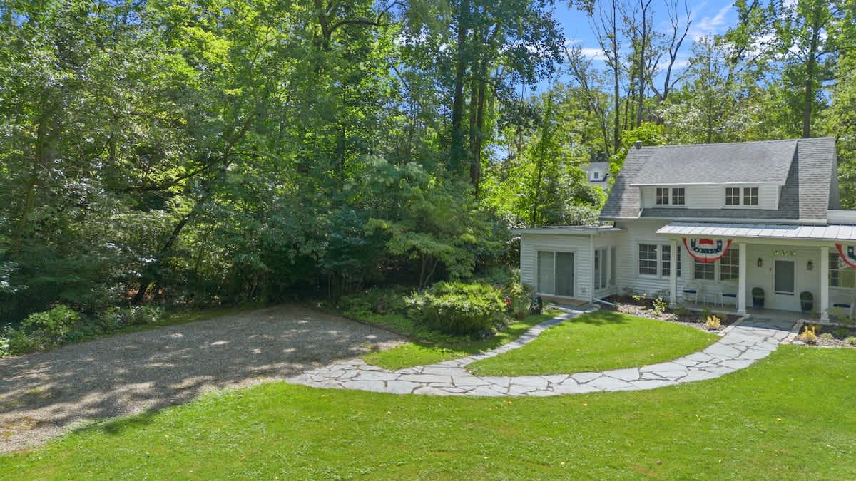 The perfect blend of nature’s beauty and home’s comfort.