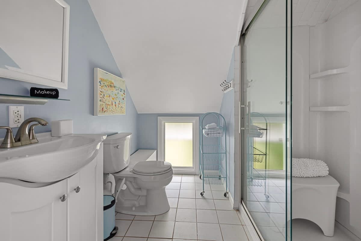 Start your day with a splash of sunshine and serenity.