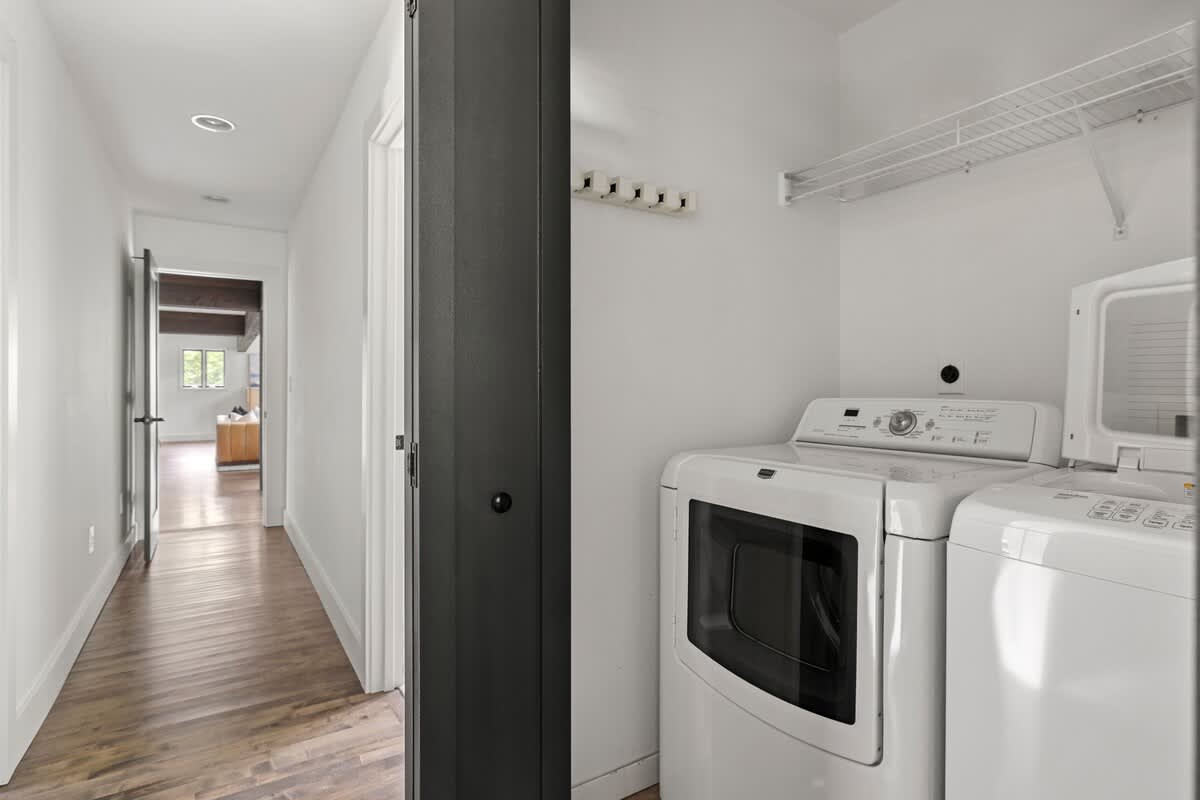 No laundry mountain is too big for this sleek setup!