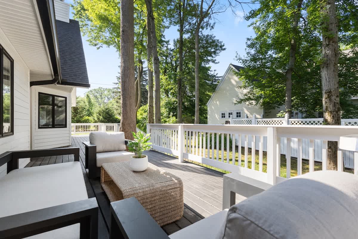 Outdoor lounging that feels like a dream.