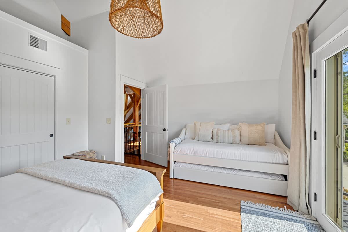 Bedroom 3 is on the upper level & has queen-size bed and 2 twin-size beds.