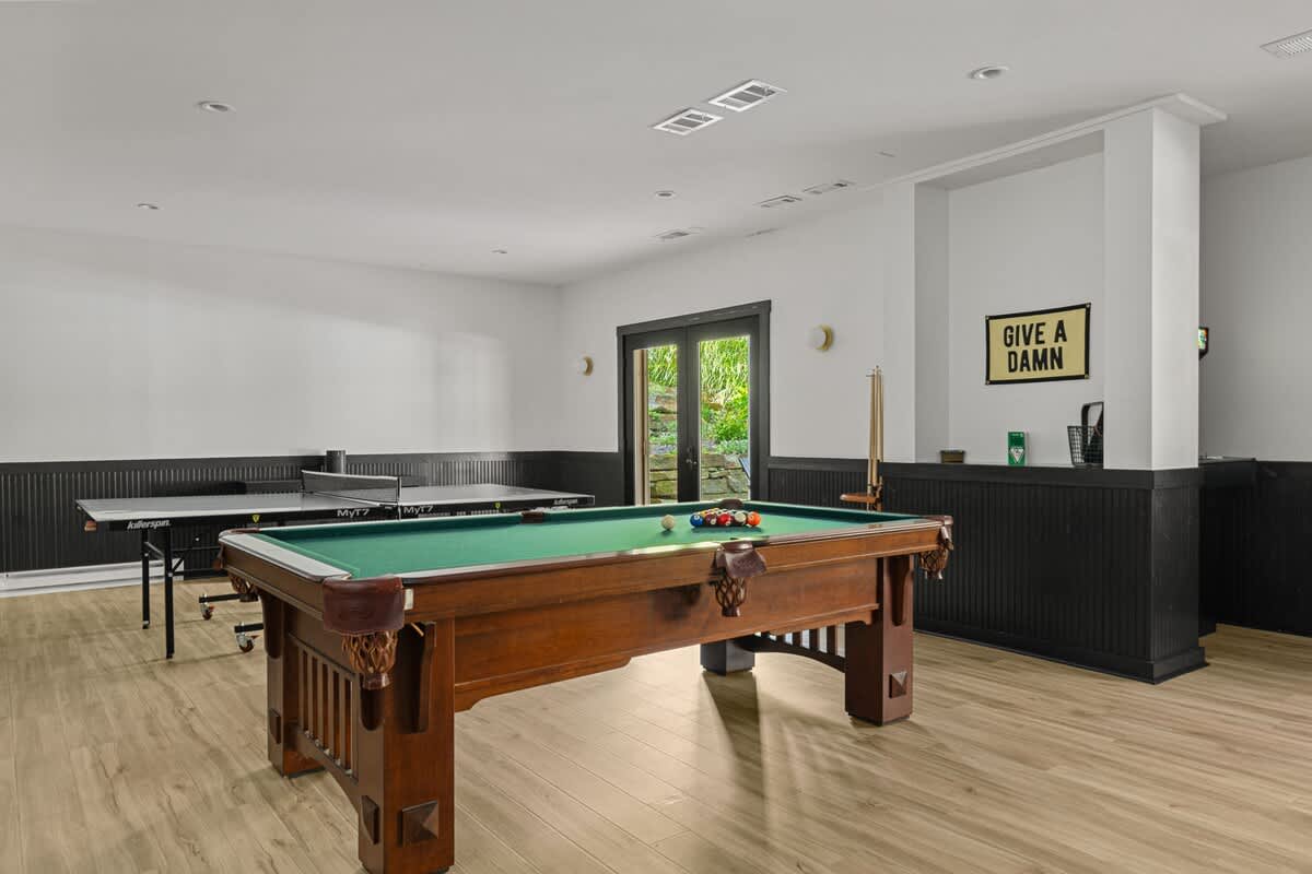 Warning: Epic showdowns about to go down in this room.