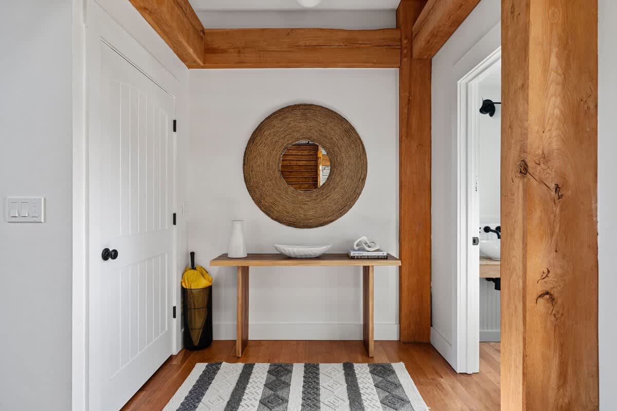 First impressions? Nailed it. This corner is serving calm vibes only!