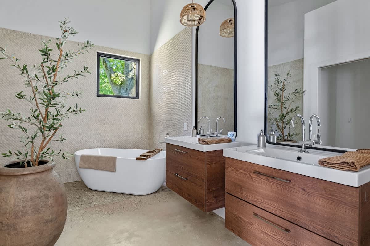 Spa vibes, but make it home.