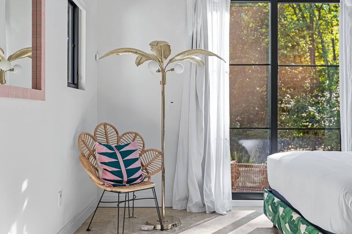 Sitting pretty in my little tropical escape.