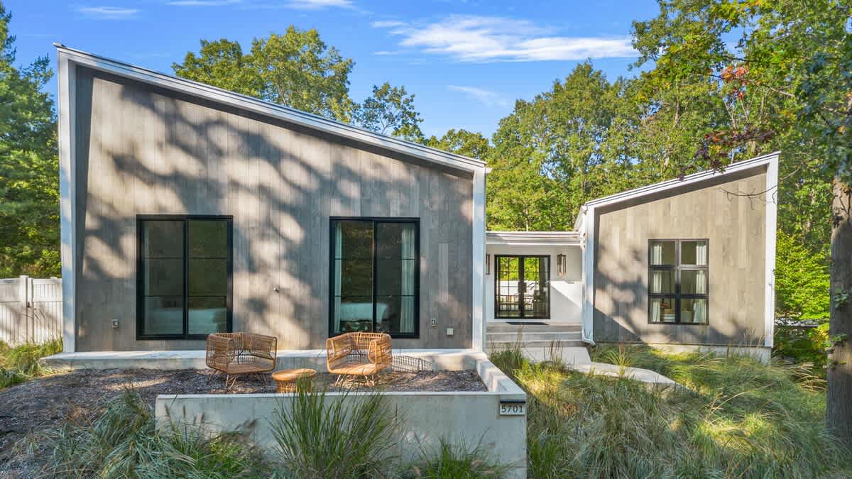 A stylish retreat surrounded by nature’s beauty.