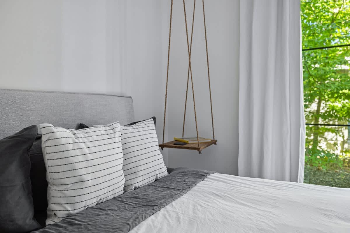 Keeping it light and airy, even in the details.