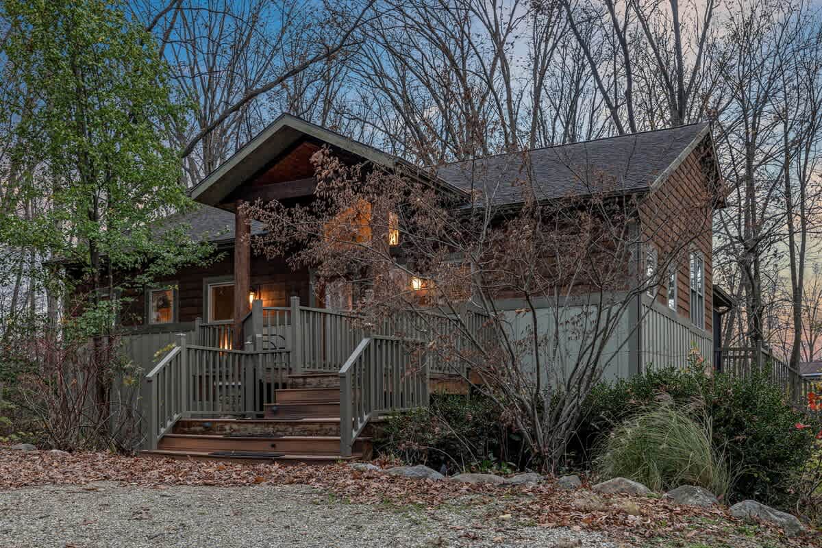 Escape the ordinary, one cozy evening at a time.