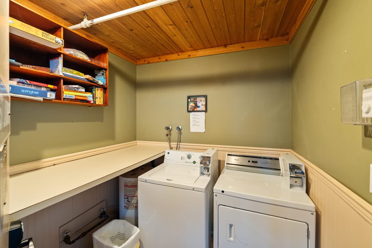 Fresh laundry, fresh vibes! There's something satisfying about a clean space and clean clothes.