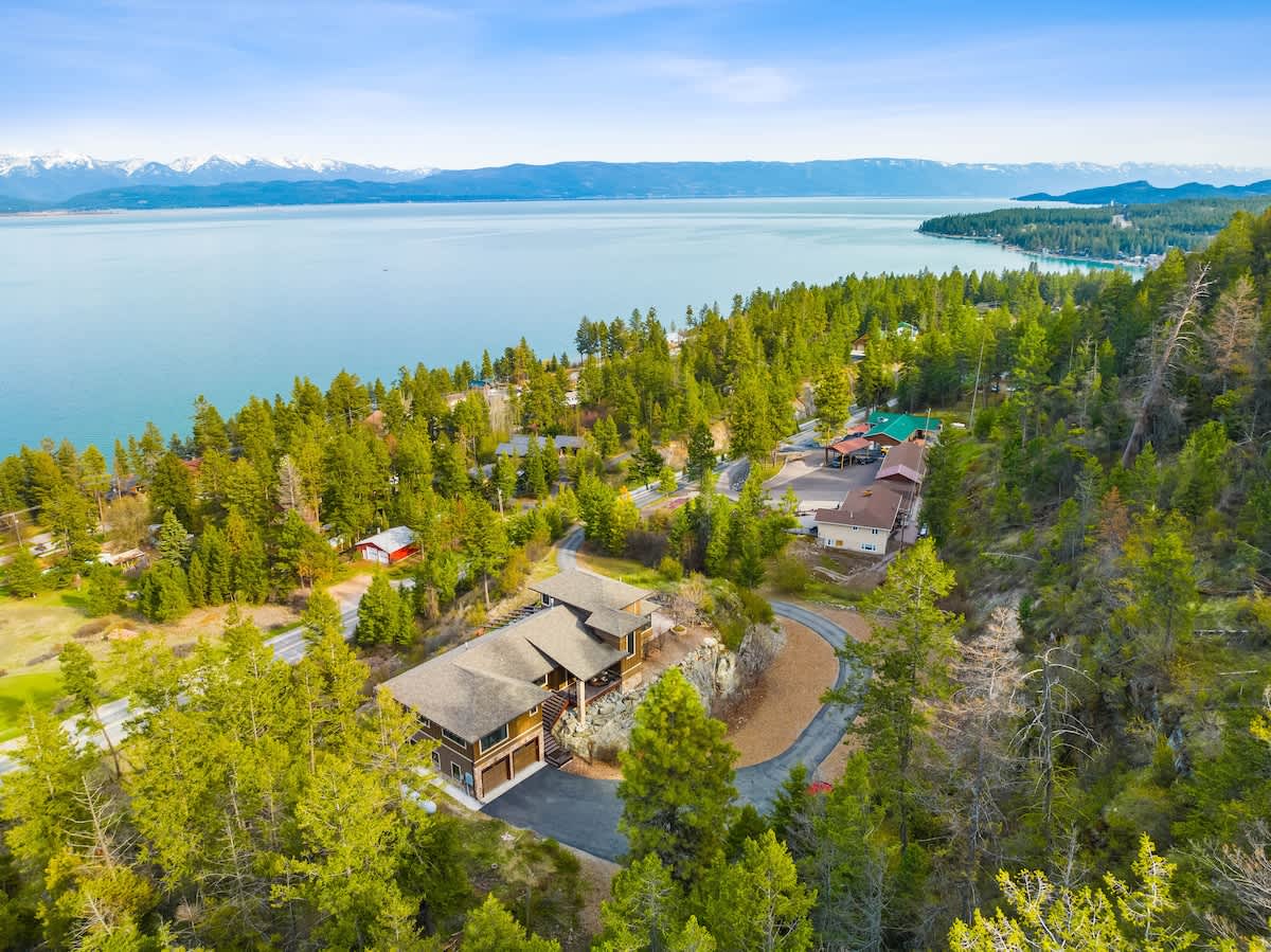 Lake vibes, mountain highs, and a home that feels like a retreat.