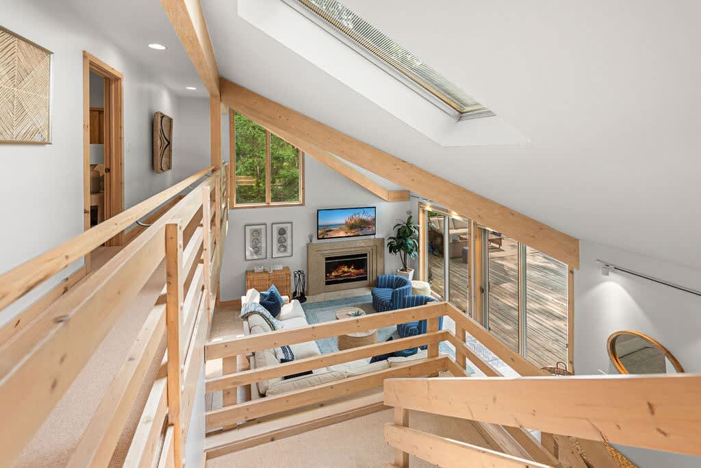 Lofty views, cozy vibes, and endless natural light.