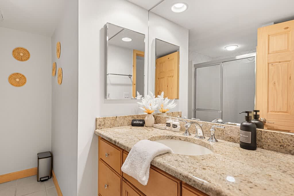 A little glam, a lot of comfort in this bathroom bliss.