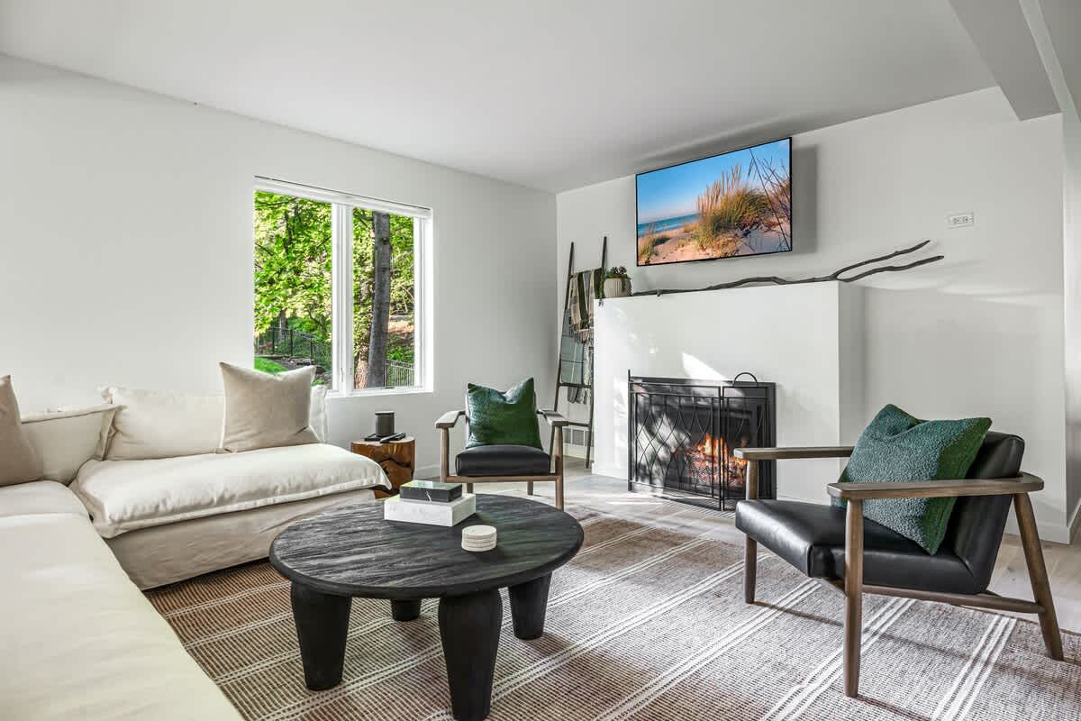 Fireplace crackling, blanket ready, and good vibes only!