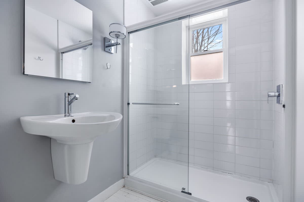 Mirror, mirror on the wall, who has the chicest bathroom of them all?