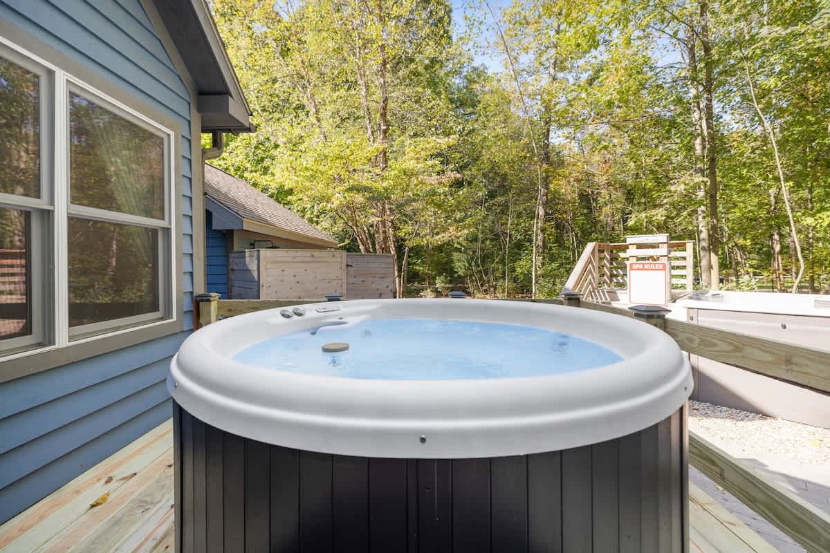 Stress melts away faster when there’s a hot tub involved!