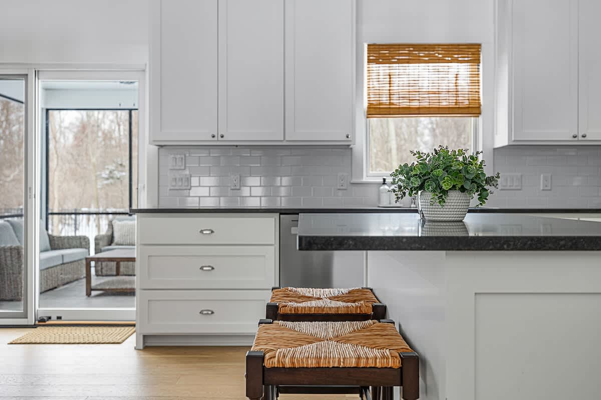 Pull up a seat, pour a glass, and let the good times simmer!