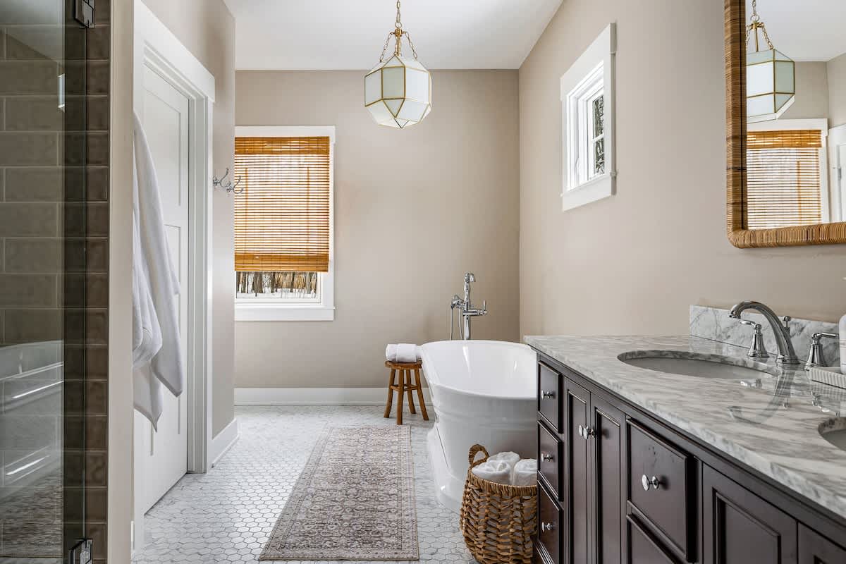 Because vacations should come with spa days—why not have one right at home?