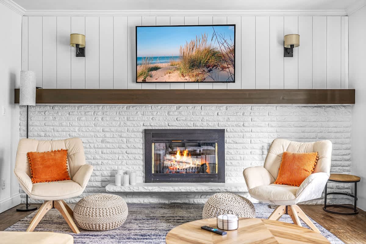 Featured Property Golden Crest Getaway