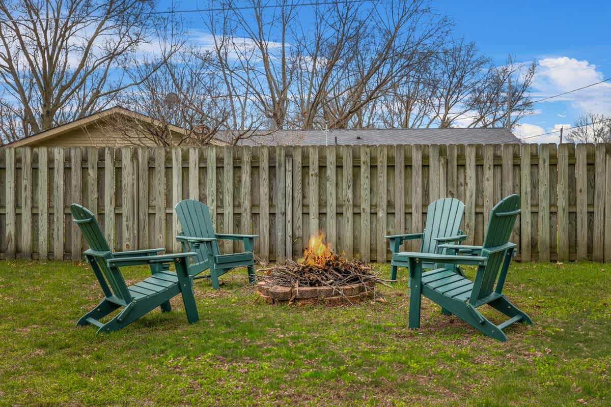 The hot spot to chill is under the stars around the fire pit — s'mores and stories welcome!