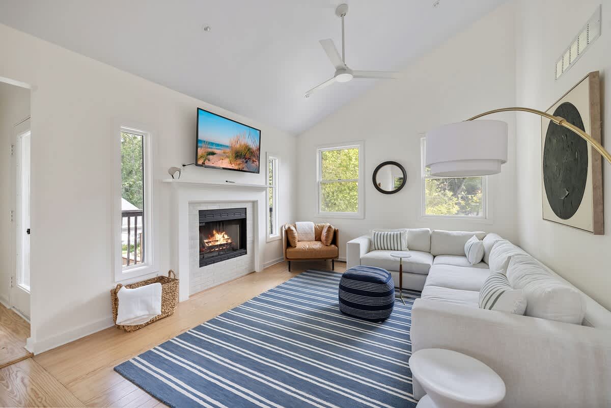 Unwind by the fire, stream your favorites, and soak in those peaceful views.