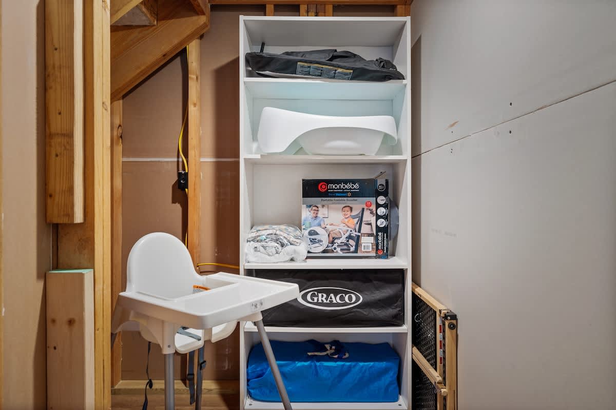 Thoughtfully stocked with quality baby essentials for easy stays.