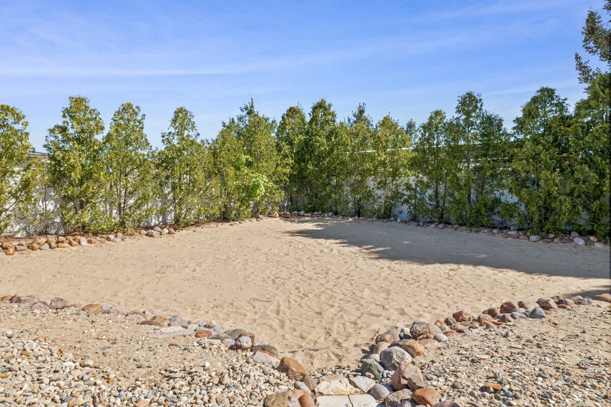 Sand between your toes and space to play—no ocean required!