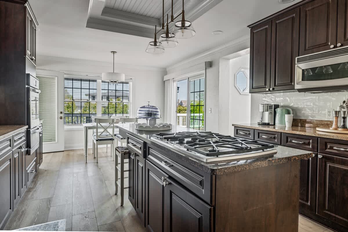 Coffee station, sunny nook, and a chef’s island—what more could your morning need?