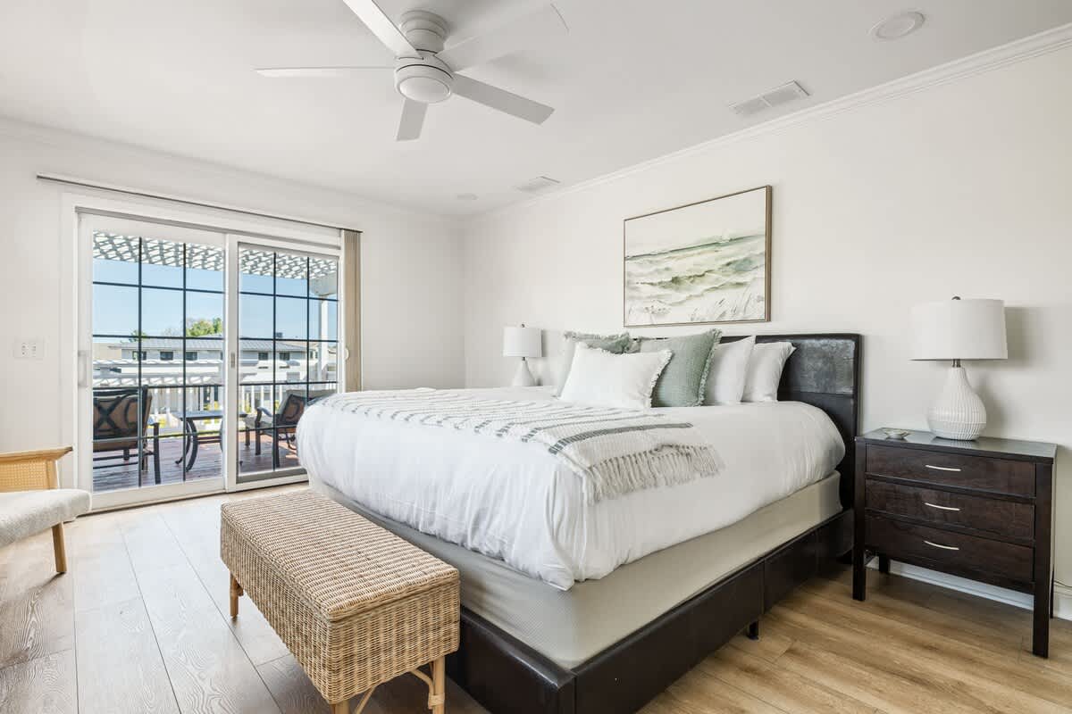 Bedroom 2 is on the upper level & has a king-size bed.