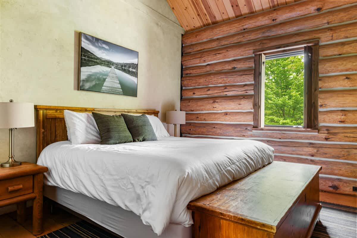 Bedroom 4 is on the upper level & has a king-sized bed.