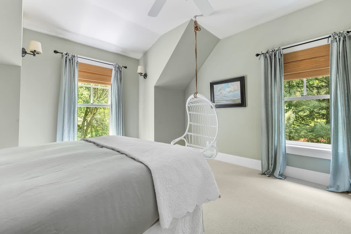 Lounge in luxury under the skylight swing.
