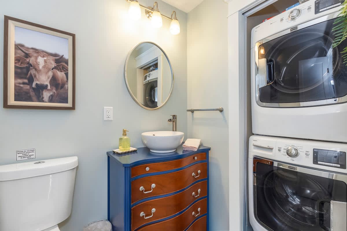 Vintage vibes with modern function in this dual-purpose gem.