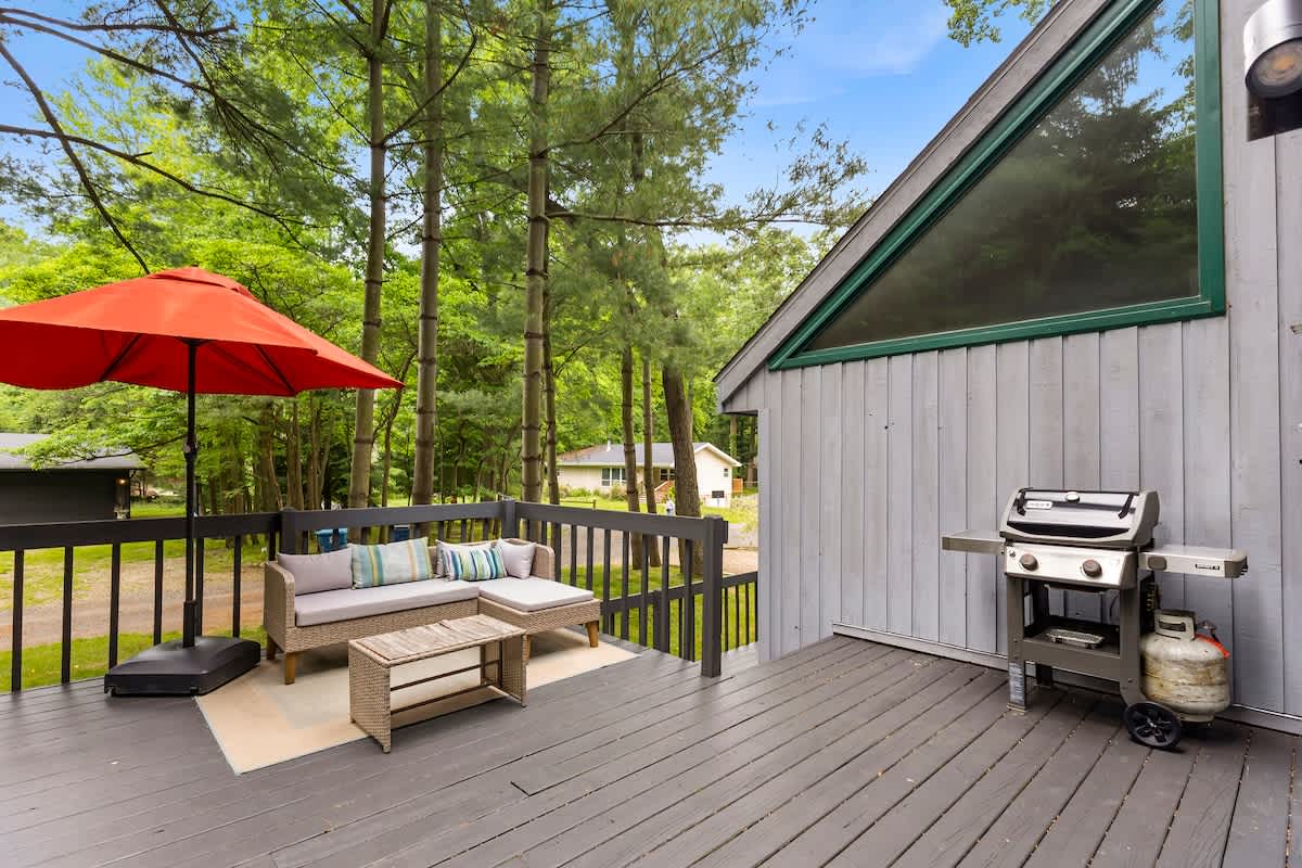The perfect spot for grilling and golden hour gatherings.