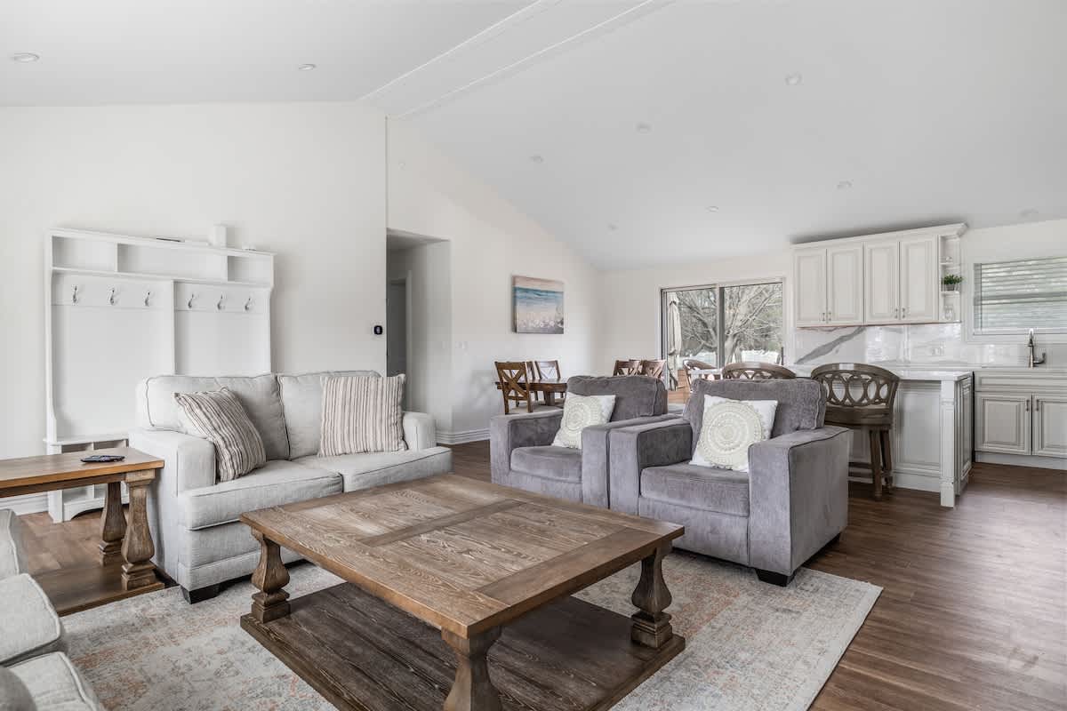 Welcome to the living room that says, “Stay awhile… or forever.”