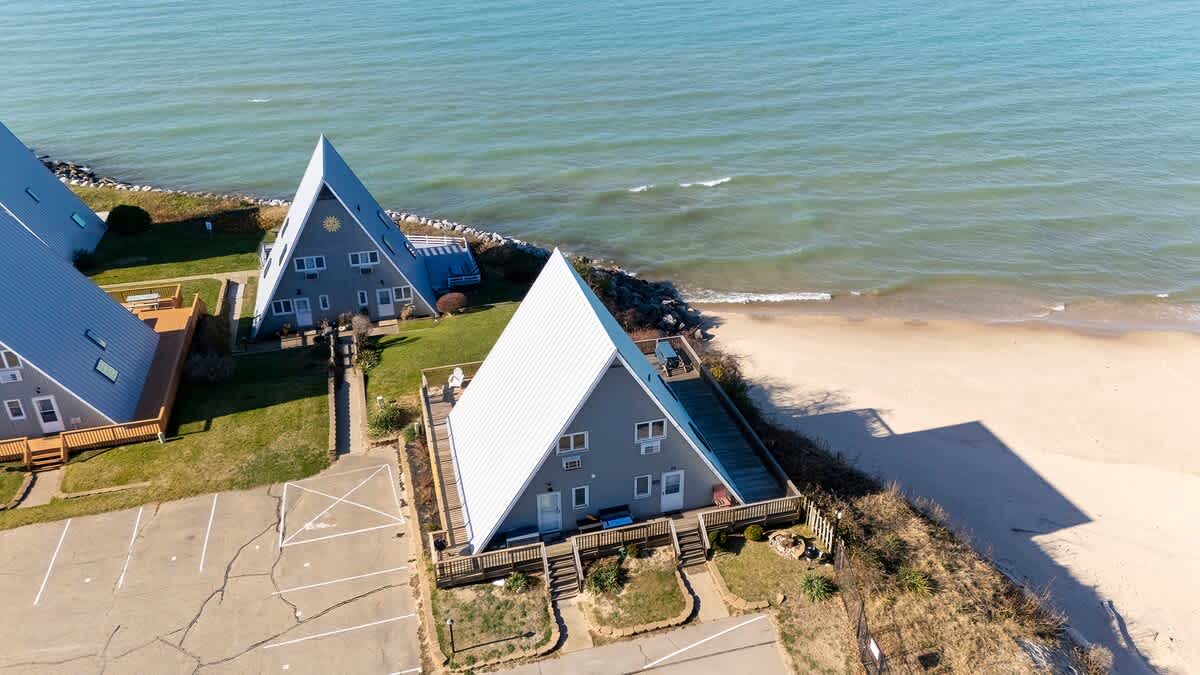 Leila’s Chalet: steps from the sand, surrounded by lakefront beauty.