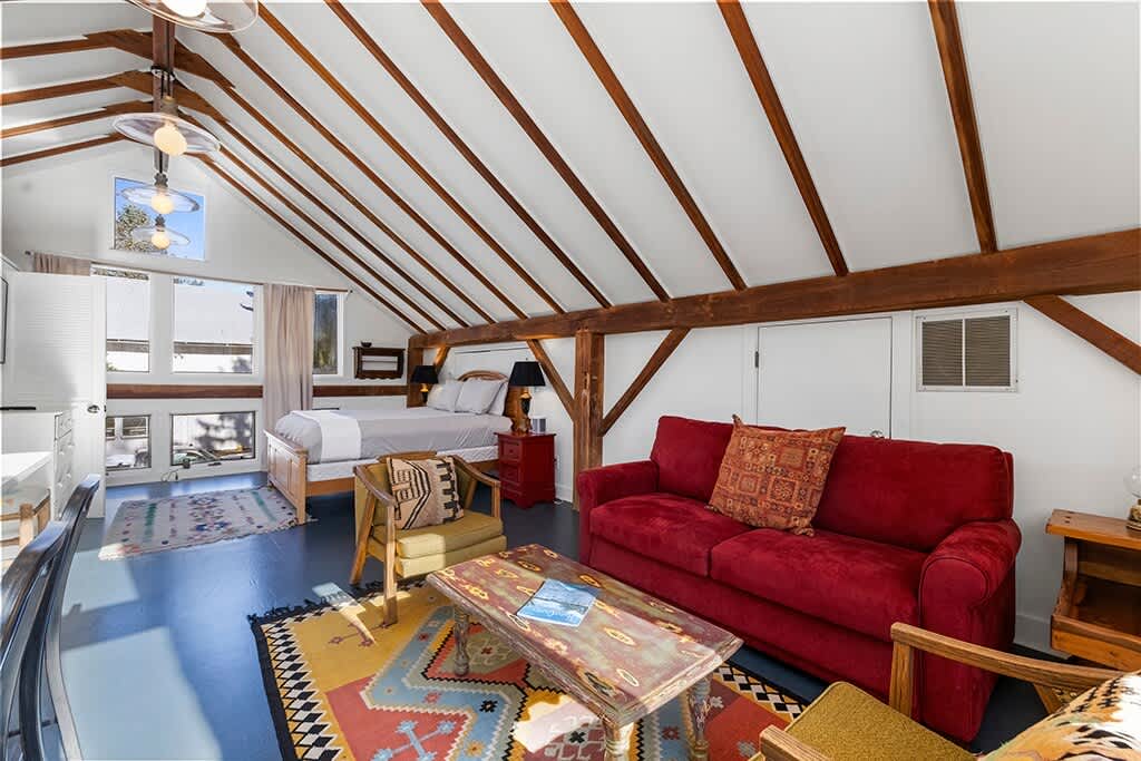 The Loft’s sleeping nook and lounge blend together for easy, relaxed mornings.