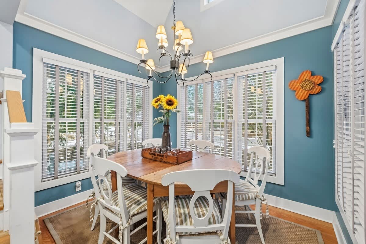 Dining with a beautiful Harbor Country view.